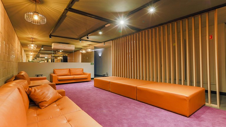 Studio no 8°andar, perto da Avenida Paulista