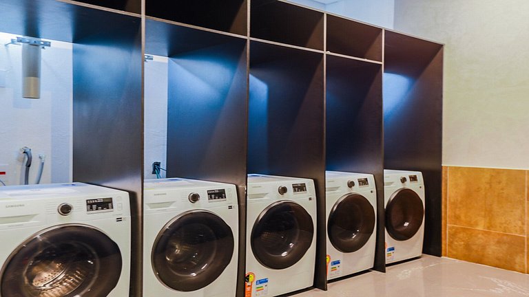 Studio no 8°andar, perto da Avenida Paulista