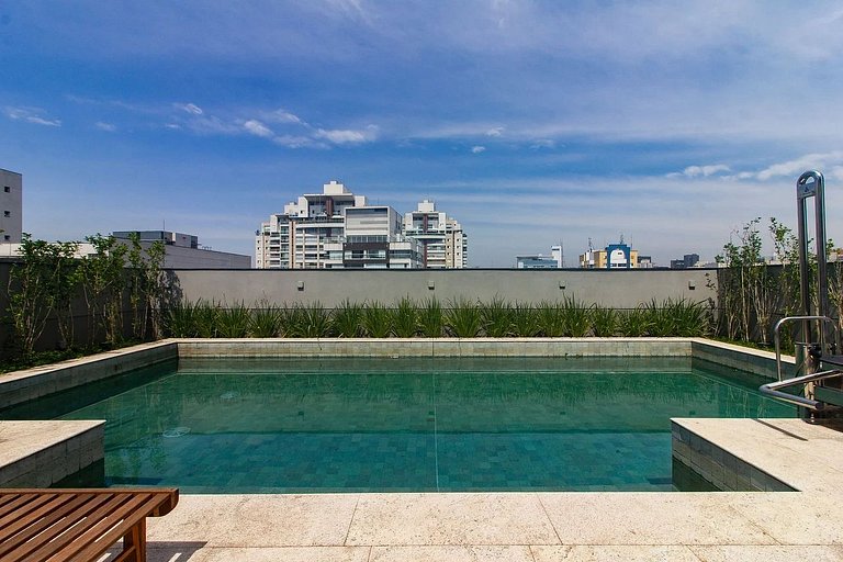 Studio moderno com Rooftop na Bela cintra