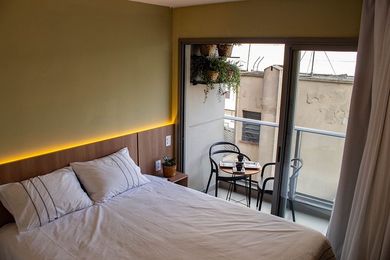 Studio moderno com Rooftop na Bela cintra