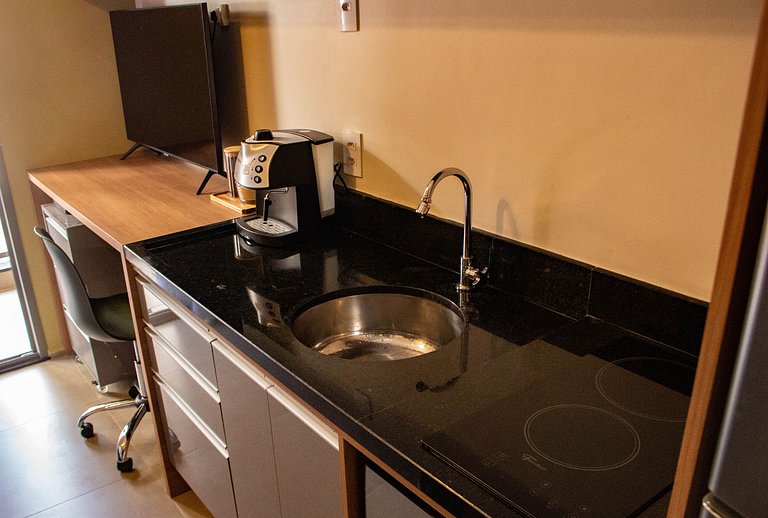 Studio moderno com Rooftop na Bela cintra