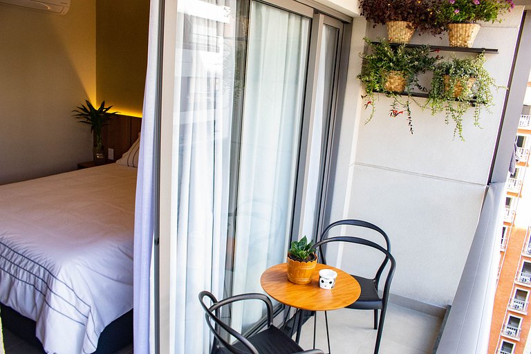 Studio moderno com Rooftop na Bela cintra