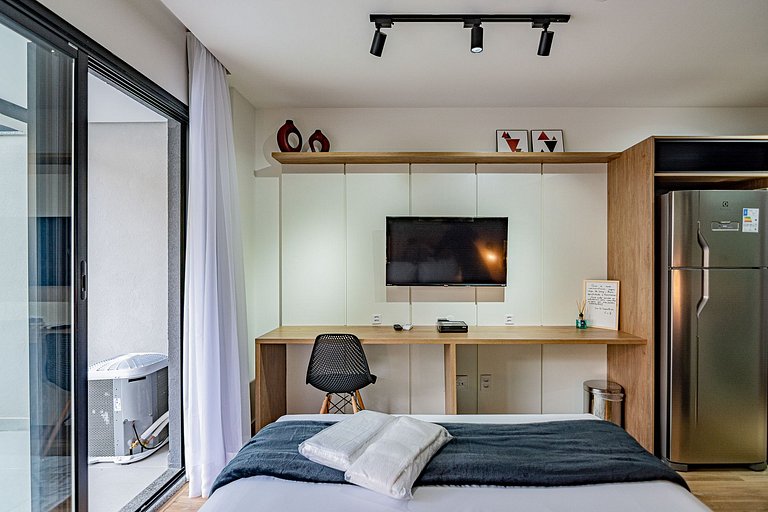 Studio moderno e lindo com varanda na Vila Mariana