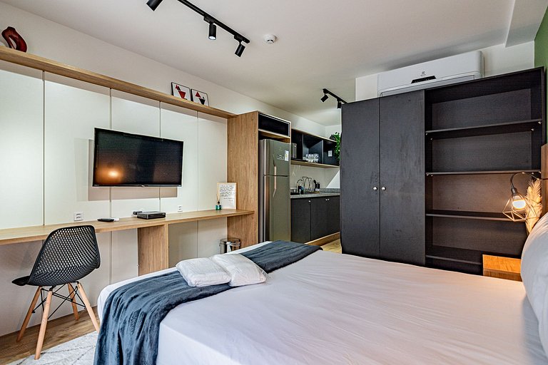 Studio moderno e lindo com varanda na Vila Mariana
