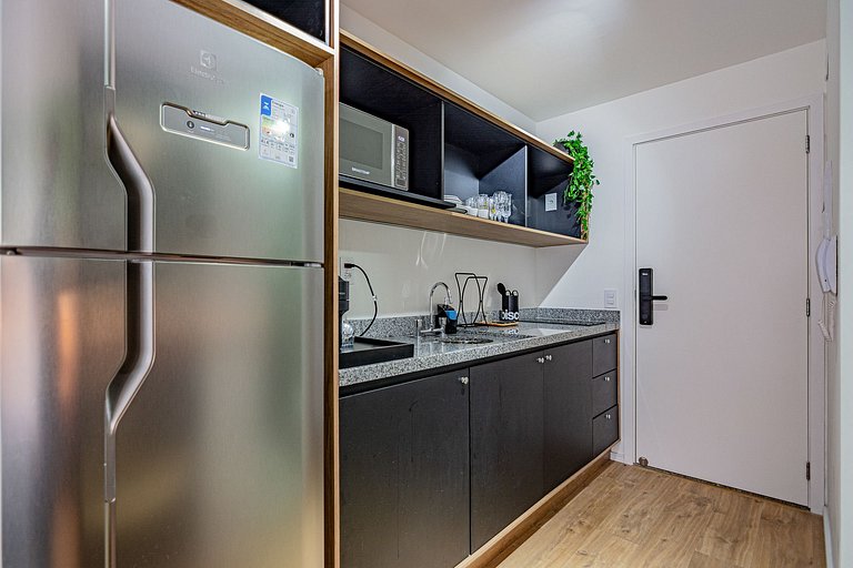 Studio moderno e lindo com varanda na Vila Mariana