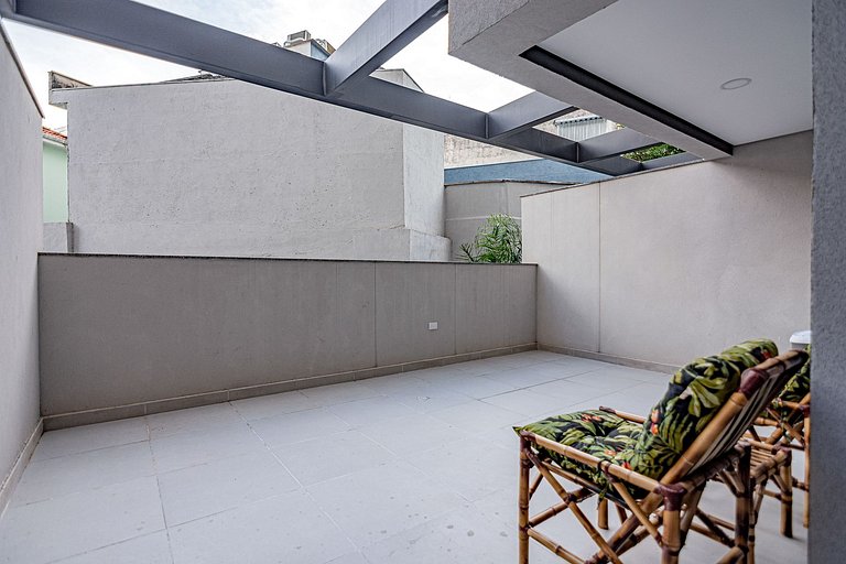 Studio moderno e lindo com varanda na Vila Mariana