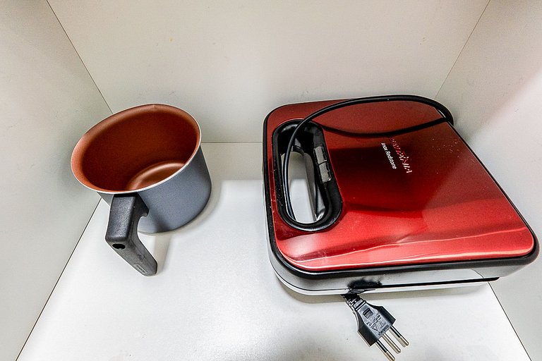 Studio novo a 100m do Metrô, para 4 Pessoas