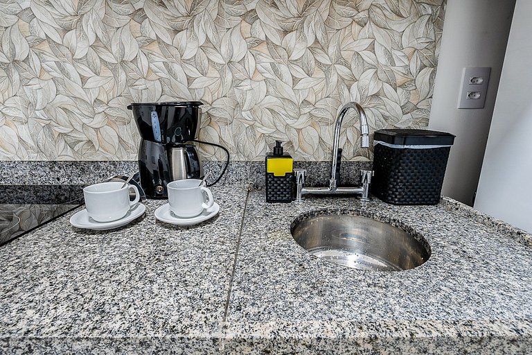 Studio novo a 100m do Metrô, para 4 Pessoas