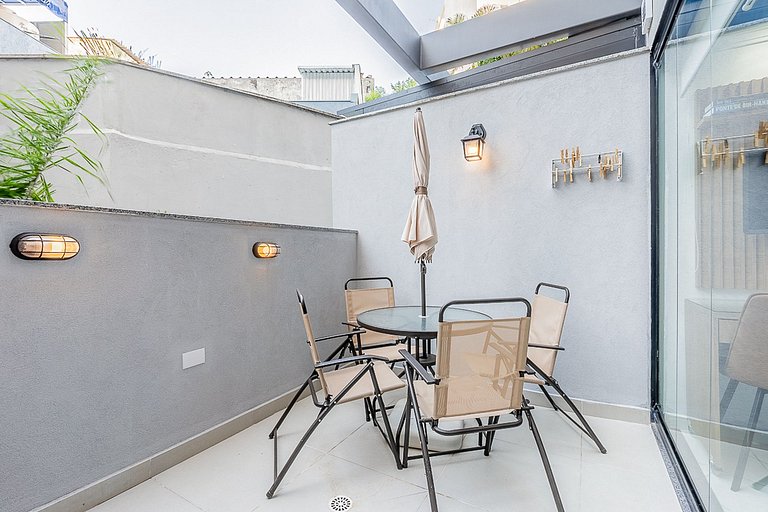 Studio novo a 100m do Metrô, para 4 Pessoas