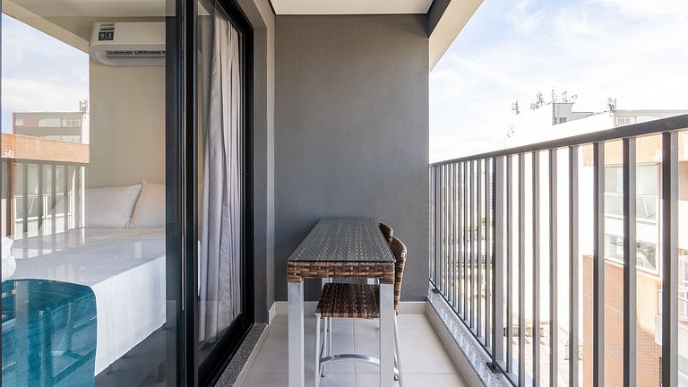 Studio novo e Funcional em Frente ao Poliedro