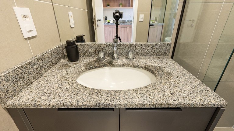 Studio Novo na Vila Mariana em frente a Poliedro