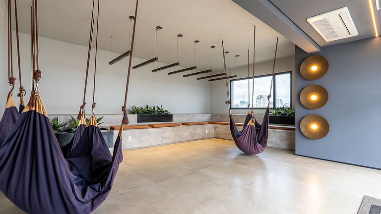 By DH: Studio Moderno, com Piscina no Rooftop