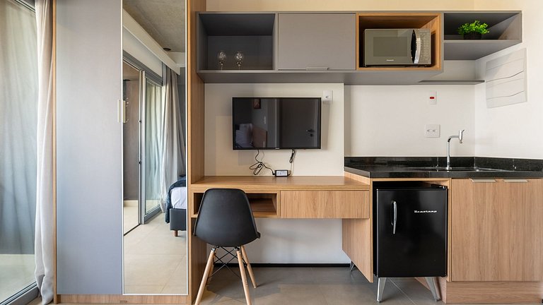 By DH: Studio Moderno, com Piscina no Rooftop