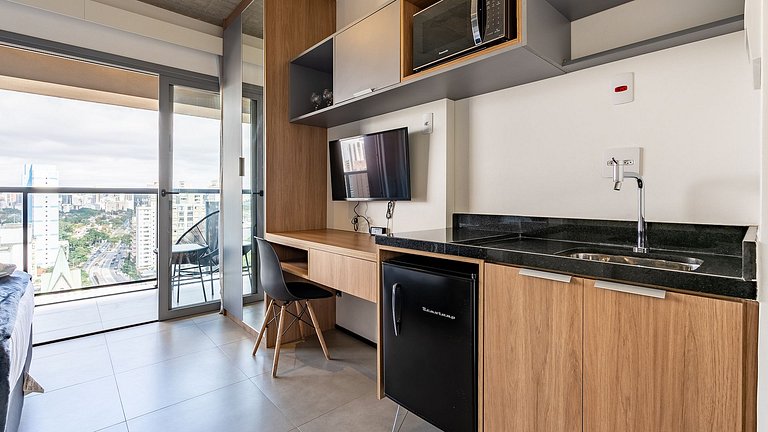 By DH: Studio Moderno, com Piscina no Rooftop