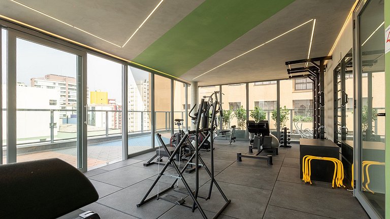 Studio magnifico no 18° andar em Perdizes