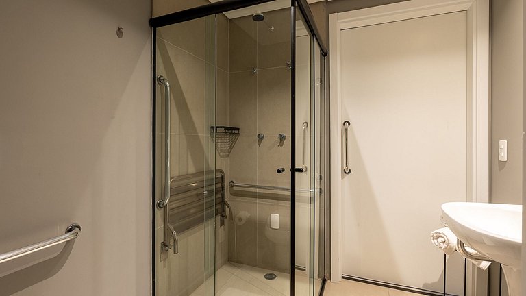 Estúdio moderno ao lado do shopping Frei Caneca