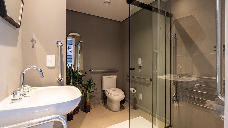 Estúdio moderno ao lado do shopping Frei Caneca