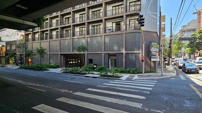 Studios modernos e luxuosos na Vila Buarque com piscina no R