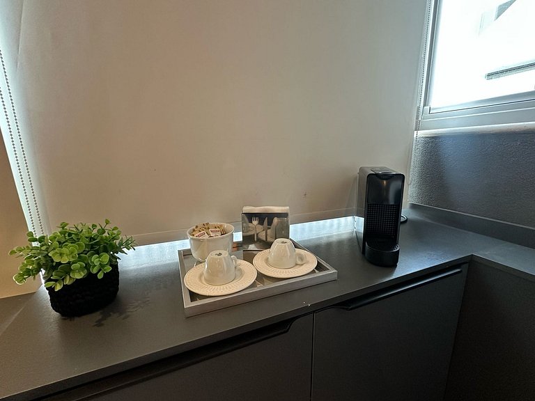 Studio moderno na Oscar Freire no 18° andar