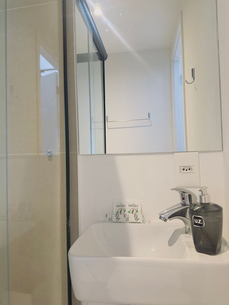Studio moderno na Oscar Freire no 18° andar