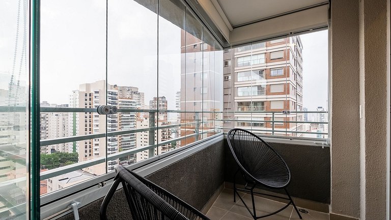 Studio magnifico no 18° andar em Perdizes