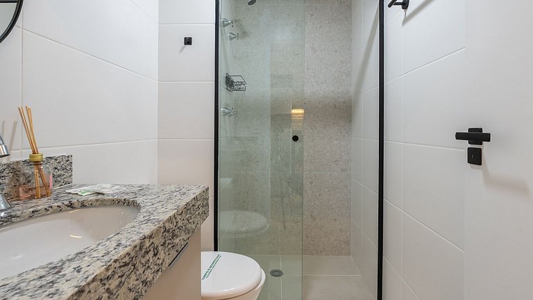 Studio magnifico no 18° andar em Perdizes