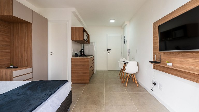 Studio Moderno na Vila Madalena – Perto do Metrô.