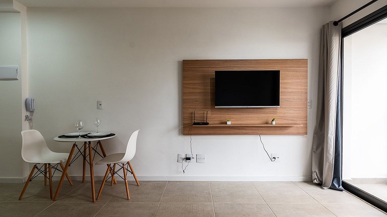 Studio Moderno na Vila Madalena – Perto do Metrô.