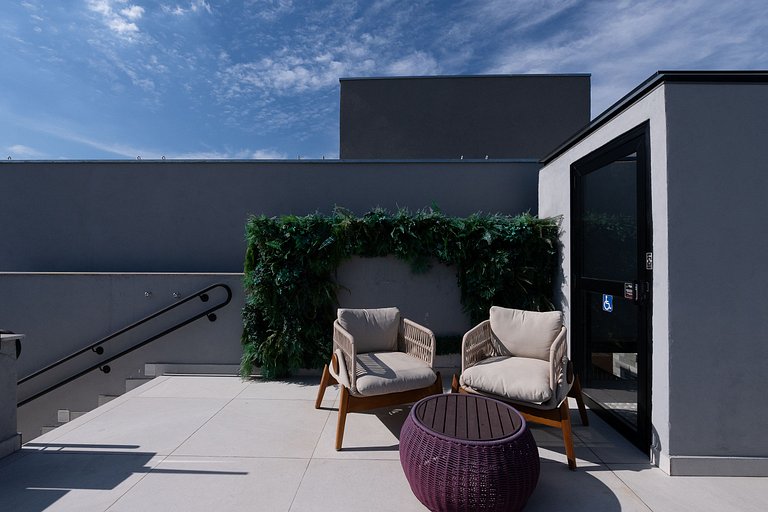 Studio Exclusivo na Vila Madalena — Localização Privilegiada