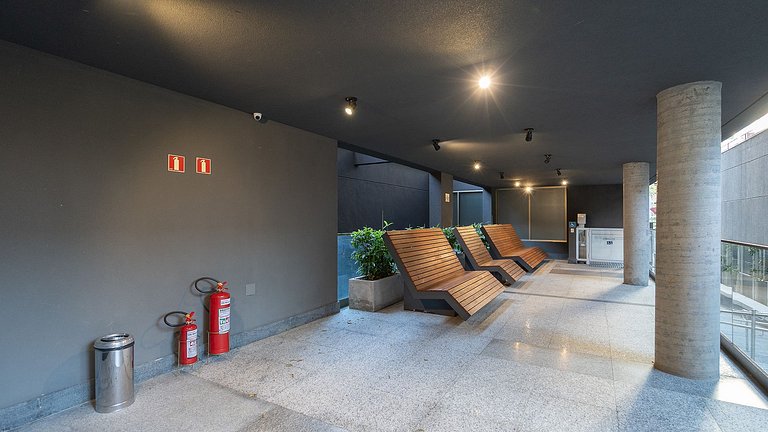 Studio luxuoso na Melo Alves prox a Oscar Freire