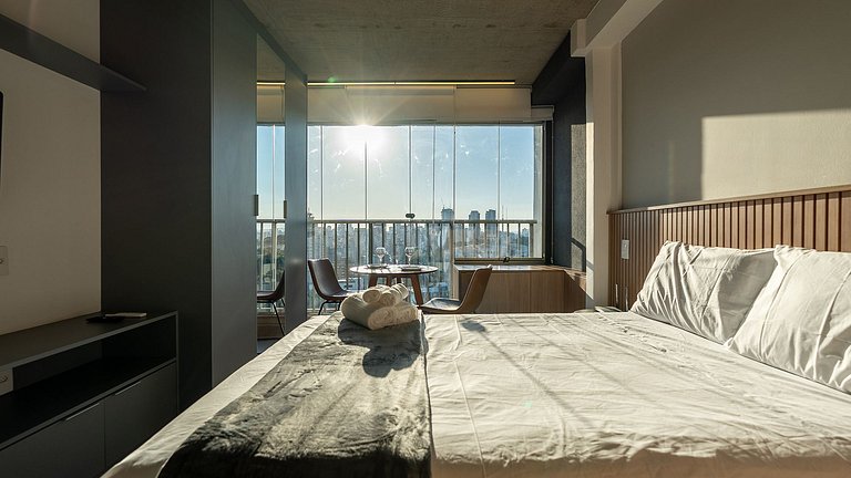 Studio luxuoso na Melo Alves prox a Oscar Freire