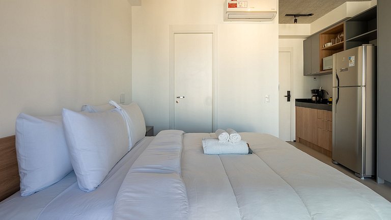Studio moderno no 10° andar prox a Ana Rosa