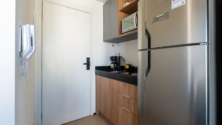 Studio moderno no 10° andar prox a Ana Rosa