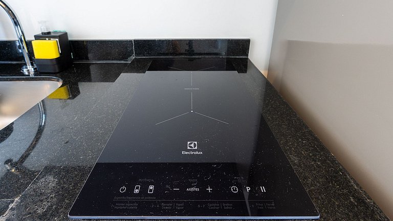 Studio moderno 10° andar a 400m Metrô Vila Mariana