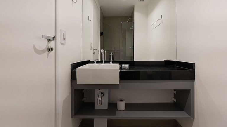 Studio moderno 10° andar a 400m Metrô Vila Mariana