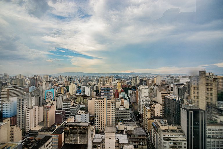 Studio Moderno no 20º – Perto do Metrô República