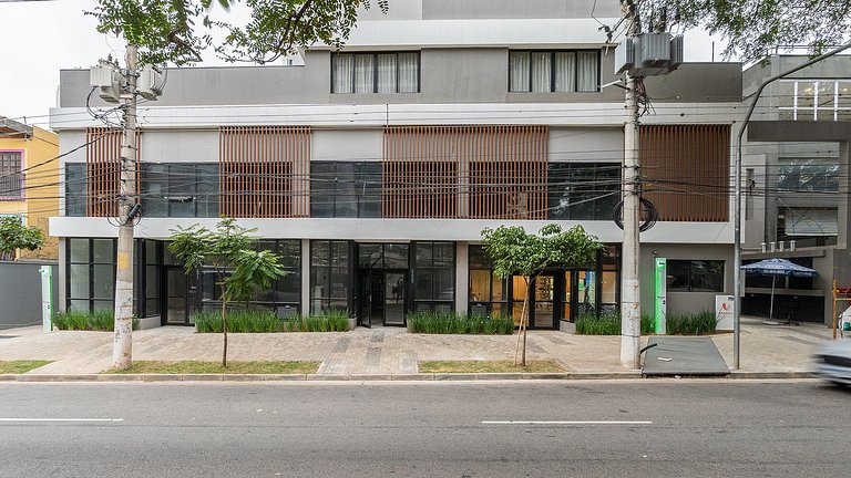 Luxo e conforto na Pompéia - Studios completos e modernos a