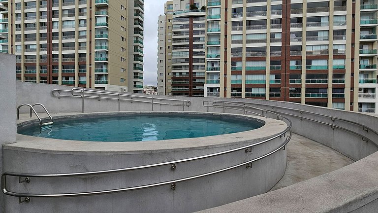 Estúdio moderno ao lado do shopping Frei Caneca