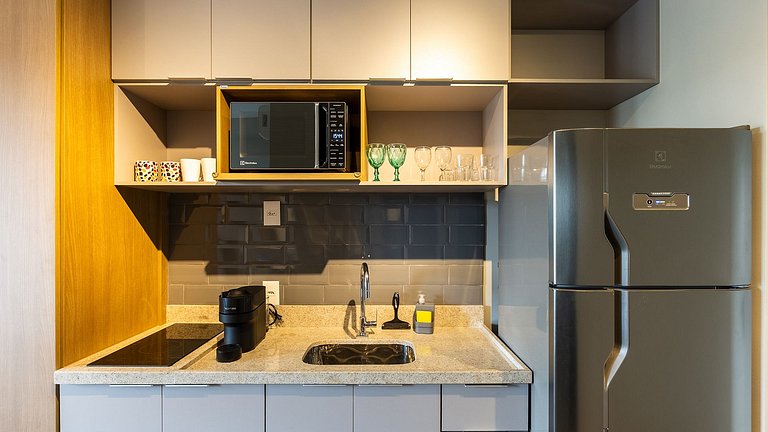 Studio Novo e Moderno Prox. a Faria Lima