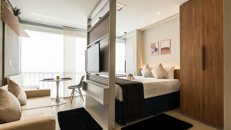 Studio de luxo no 10° andar prox a Vila Mariana