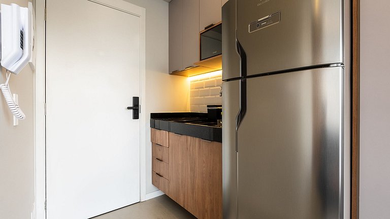 Studio de luxo no 10° andar prox a Vila Mariana