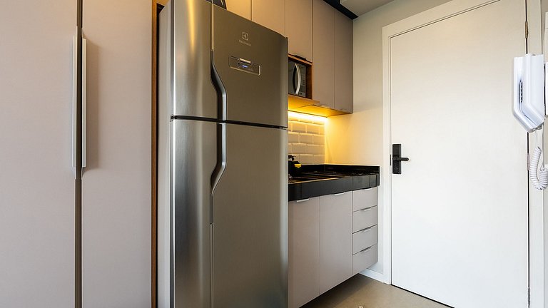 Studio moderno 10° andar a 400m metrô Vila Mariana