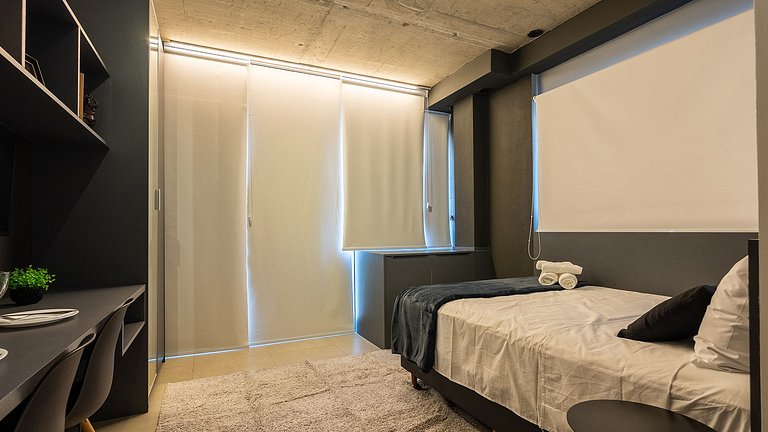 By DH: Studio luxuoso no Jardim Paulista