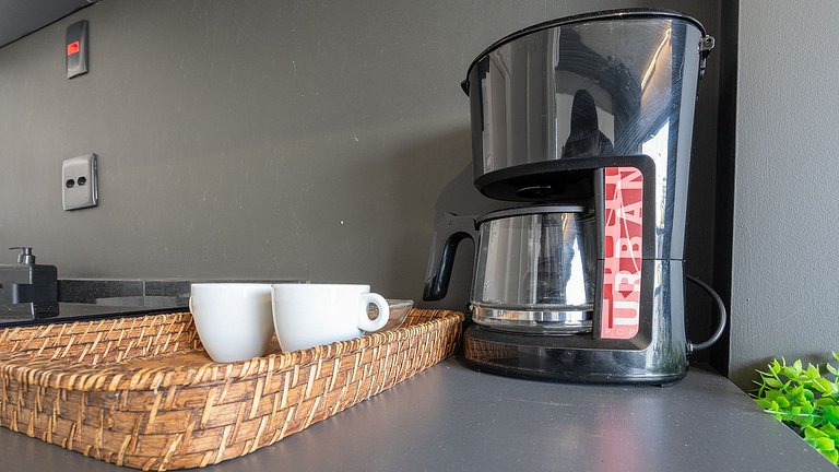 By DH: Studio luxuoso no Jardim Paulista