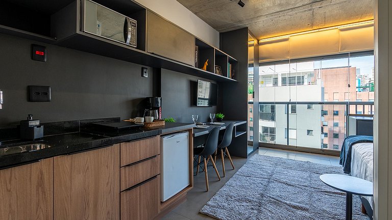 By DH: Studio luxuoso no Jardim Paulista