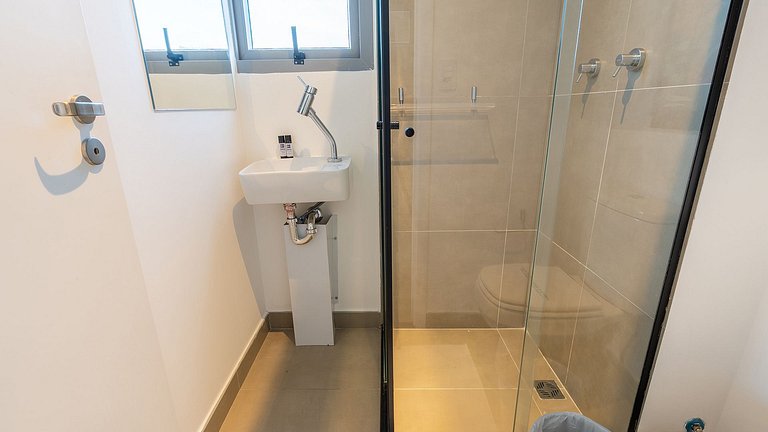 By DH: Studio luxuoso no Jardim Paulista