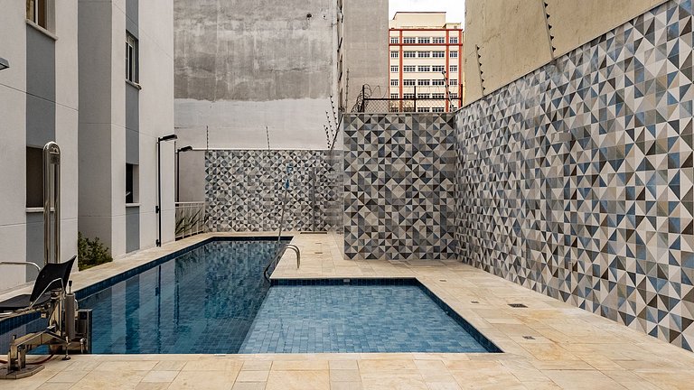 Studio on the 6th floor - near República Station.