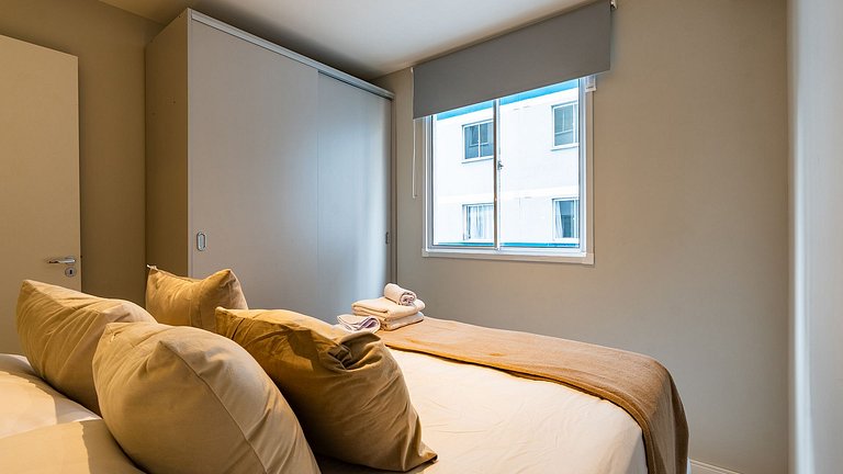 Studio no 6º andar - próximo a estação República