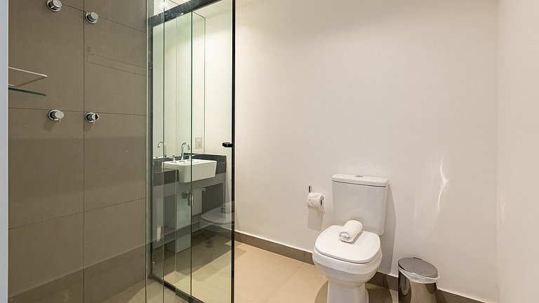 Studio Moderno a 400m Metrô Vila Mariana