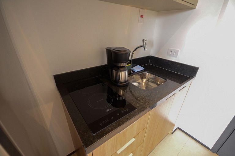 Studio no 7° andar a 3 min da estação Brooklin